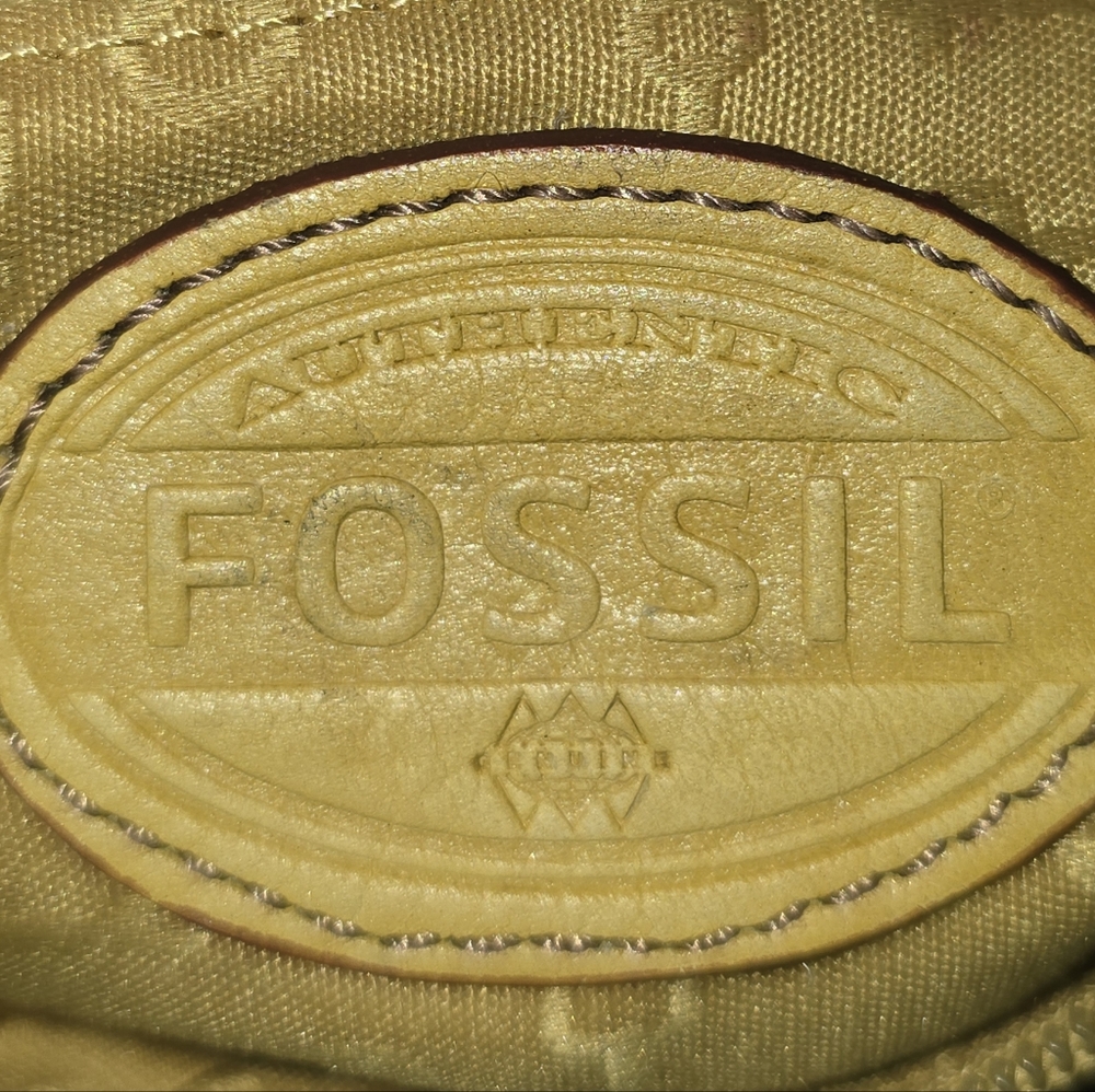 Vintage Fossil Yellow Genuine Leather Crossbody - Picture 6 of 13